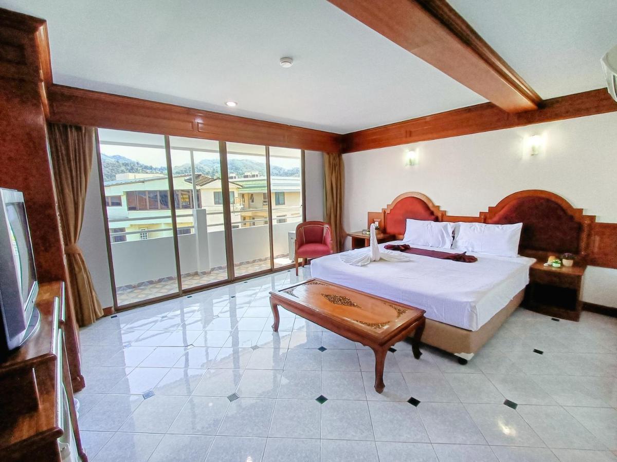 Black Pearl Patong Beachfront Exterior foto